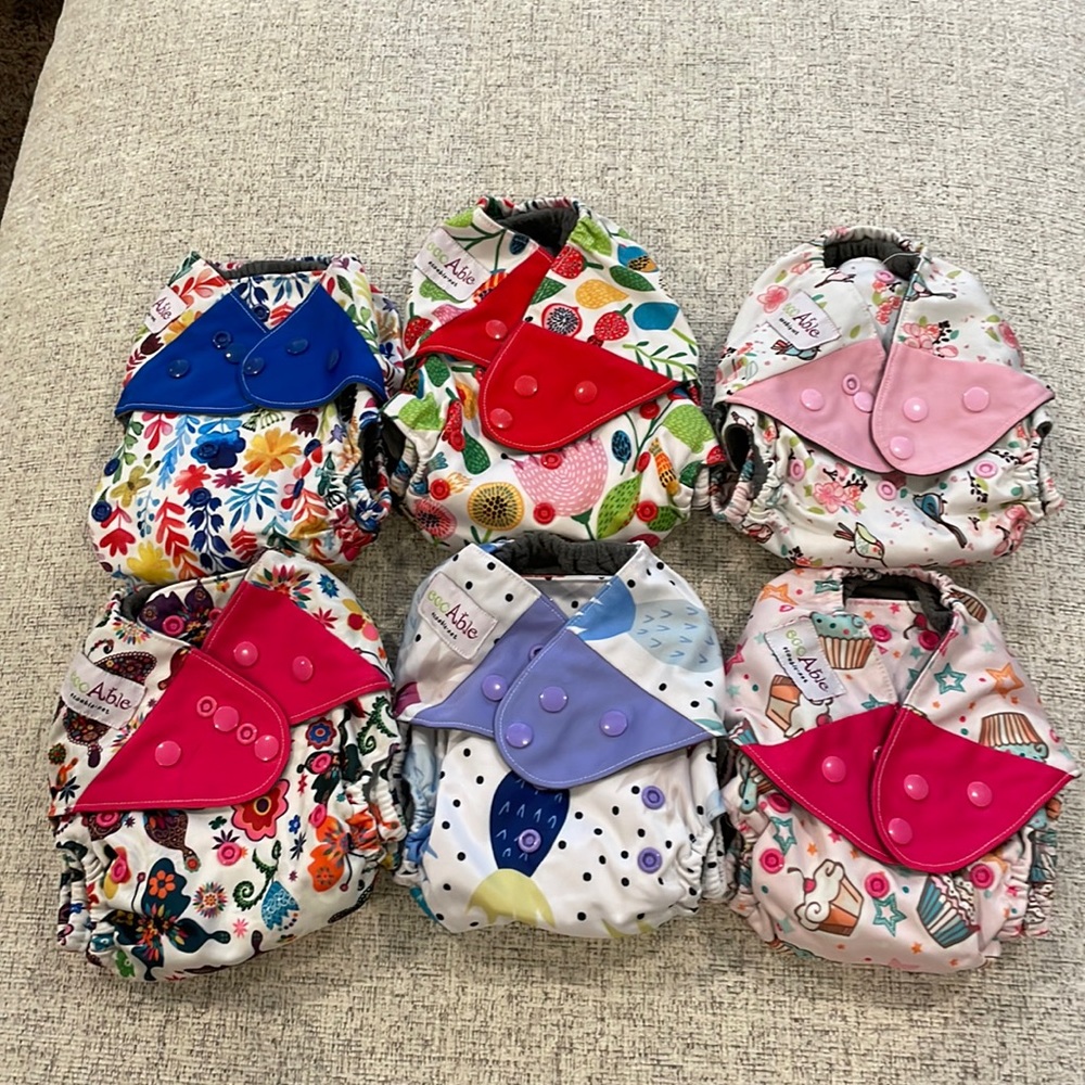 6 ecoAble Cloth Diapers with 6 charcoal inserts